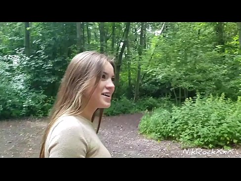 ❤️ Ek het vir Evelina voorgestel dat ons in 'n publieke plek naai! Sy het ja gesê. Toe genaai ek haar in die gat en kom in haar mond. Toe vis sy haarself. ❤️ Fok video by ons ❌️