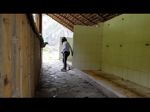 ❤️ spioenasiekamera op 'n Spaanse universiteitskollega ❤️ Fok video by ons ❌️