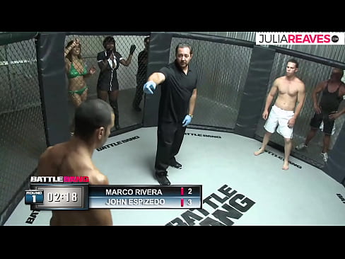 ❤️ Ultimate Fighter naai 'n nommer meisie direk na 'n geveg in die ring ❤️ Fok video by ons ❌️