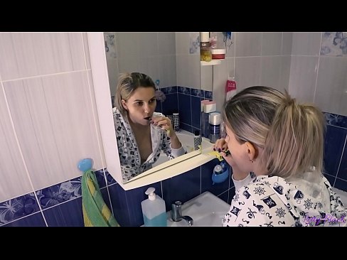 ❤️ Hack met jong in pajamas eindig oral cum in gat - lety swart ❤️ Fok video by ons ❌️